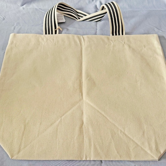 TOTE, MANY CATS, BLACK & BEIGE, TWO CLOTH HANDLES, 100% COTTON, SIMONS DANICA - Picture 4 of 7